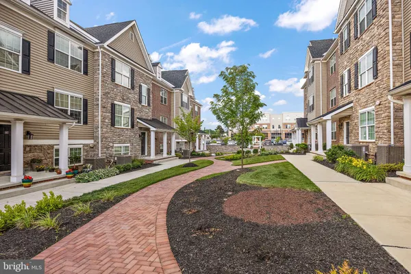 $2,595 | 601 Pony Lane, Wilmington, DE 19808