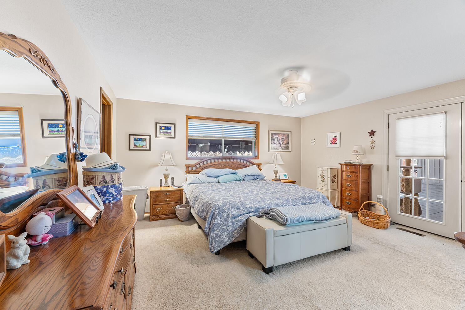 296 Brandon Street Central Point, OR 97502 - Photo 14 of 30 DSC_7856