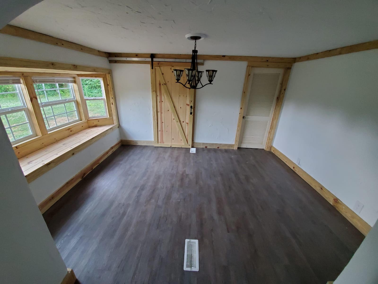2250 Palmyra Road Palmyra, TN 37142 - Photo 19 of 38 Gallery Image 19
