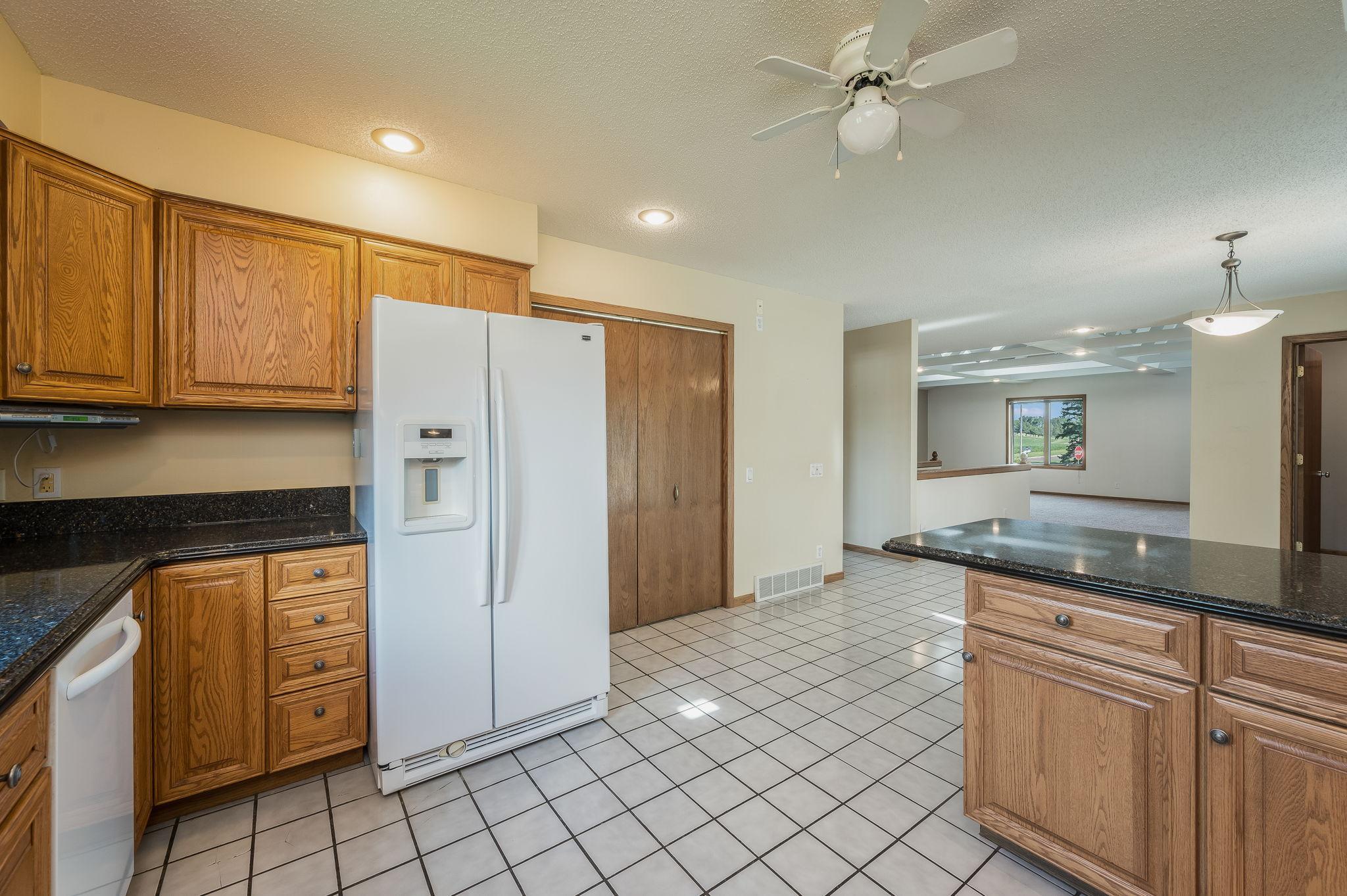 3801 Cedar Park Road Fairmont, MN 56031 - Photo 10 of 40