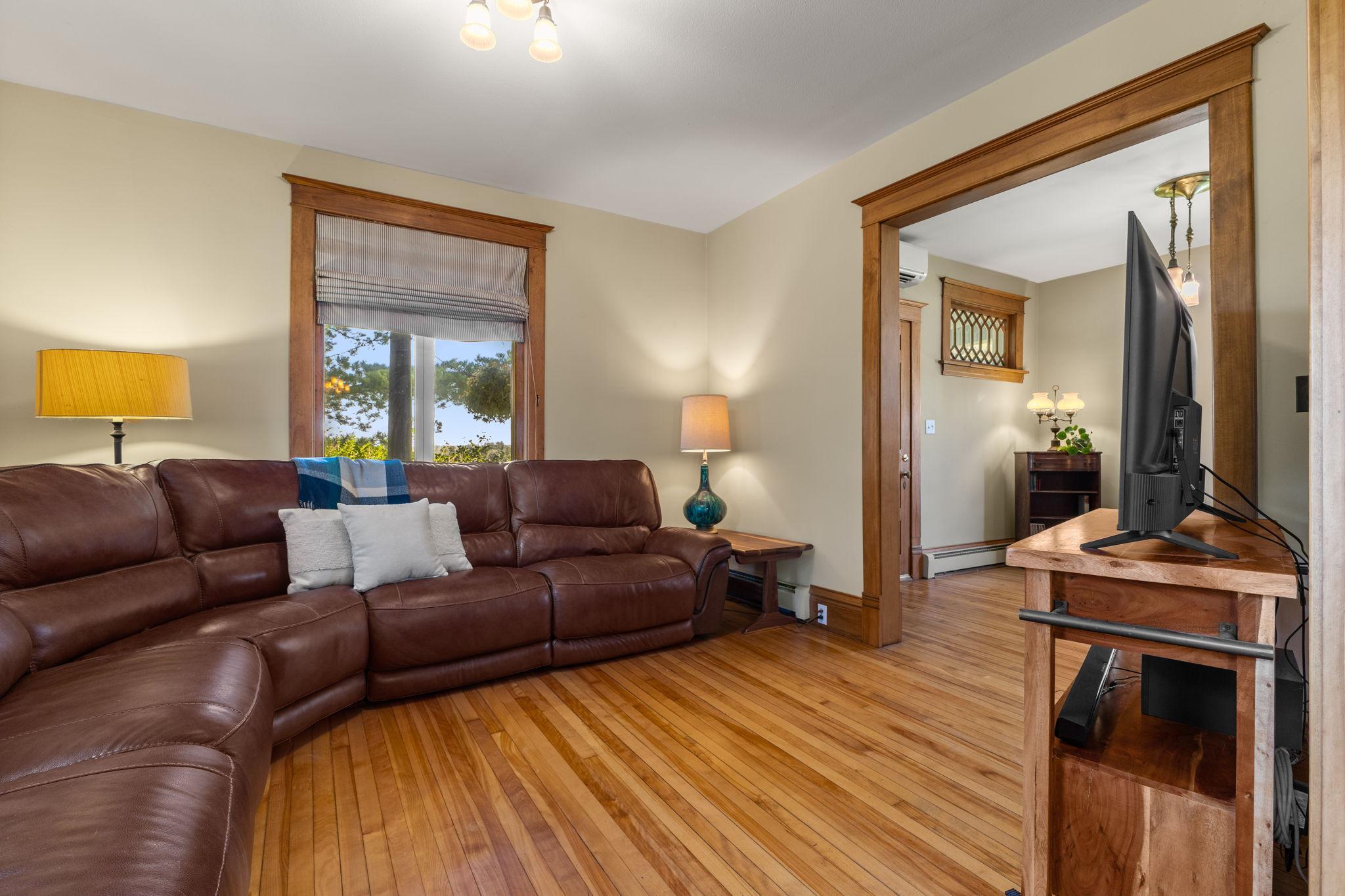 228 Summit Avenue Center City, MN 55012 - Photo 16 of 71