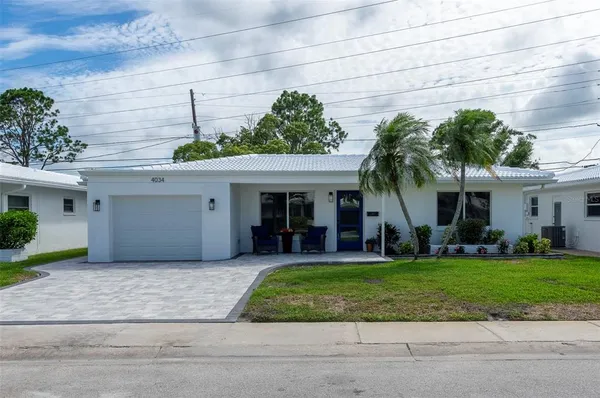 $460,000 | 4034 Mainlands Boulevard North, Pinellas Park, FL 33782