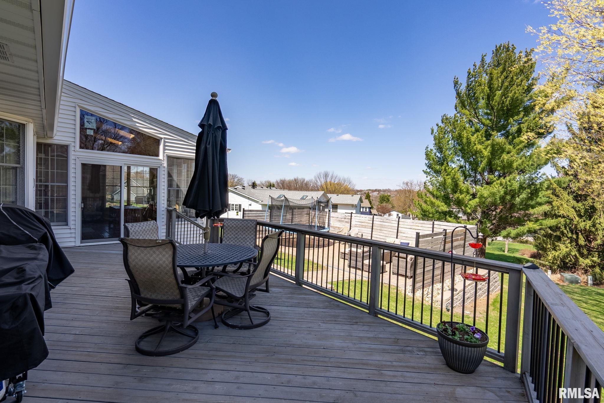 4620 Trails End Road Bettendorf, IA 52722 - Photo 50 of 70