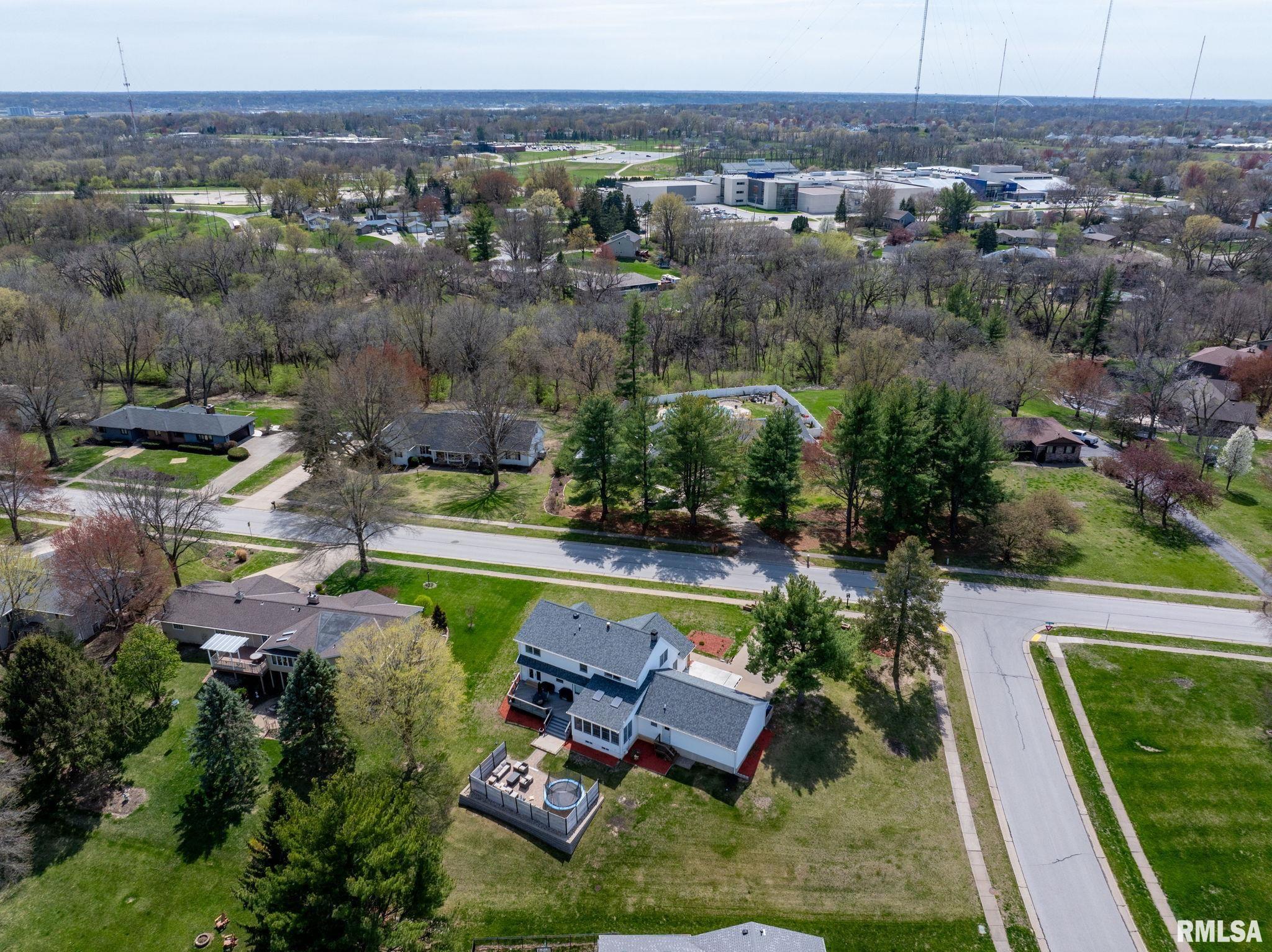 4620 Trails End Road Bettendorf, IA 52722 - Photo 66 of 70