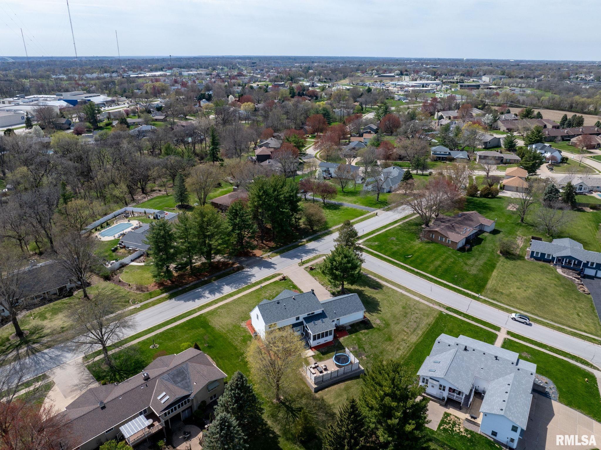 4620 Trails End Road Bettendorf, IA 52722 - Photo 68 of 70