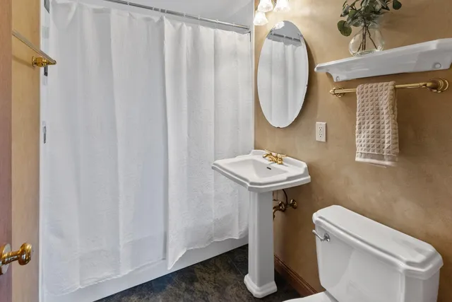 $299,900 | 5344 County Highway East, Colgate, WI 53017