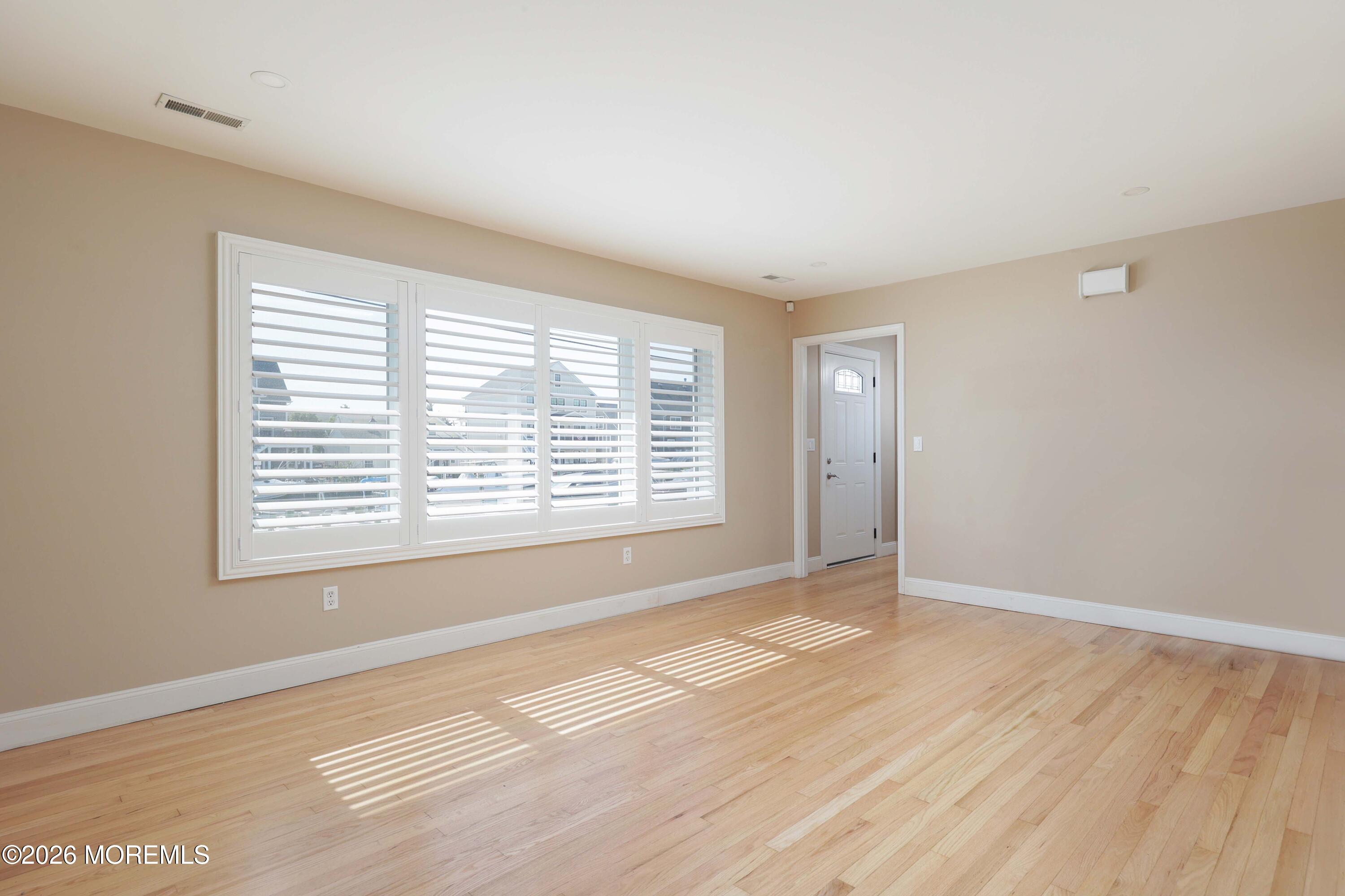 112 Minturn Road Toms River, NJ 08753 - Photo 7 of 30 5