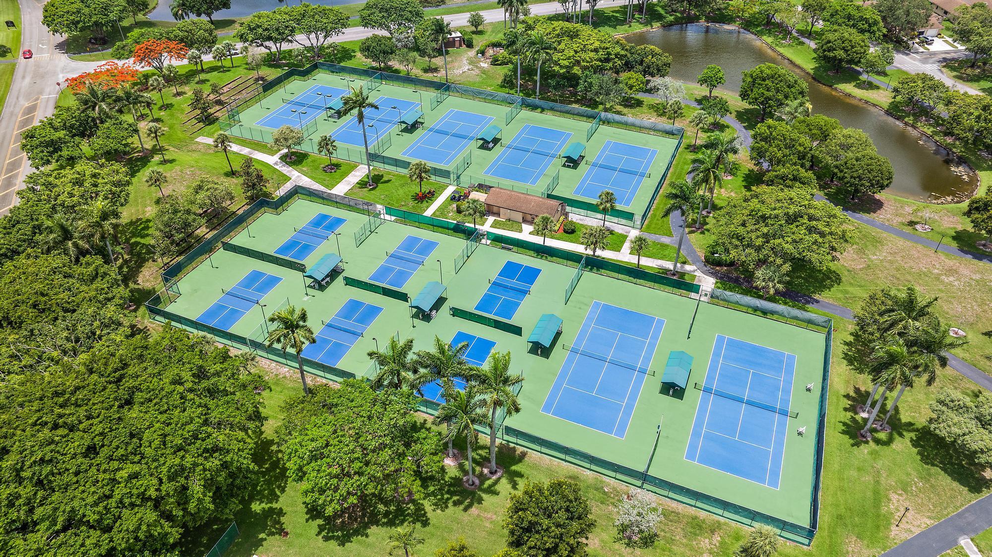 8368 Sunmeadow Lane Boca Raton, FL 33496 - Photo 27 of 29 Amenities