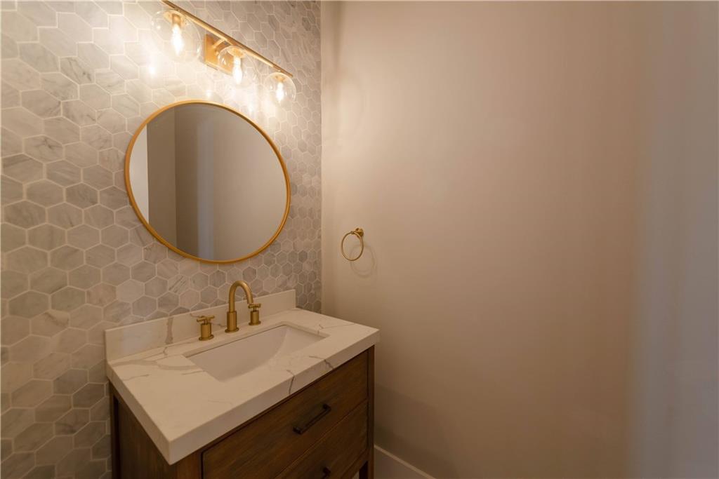 1303 North Druid Hills Road Northeast Atlanta, GA 30319 - Photo 20 of 39