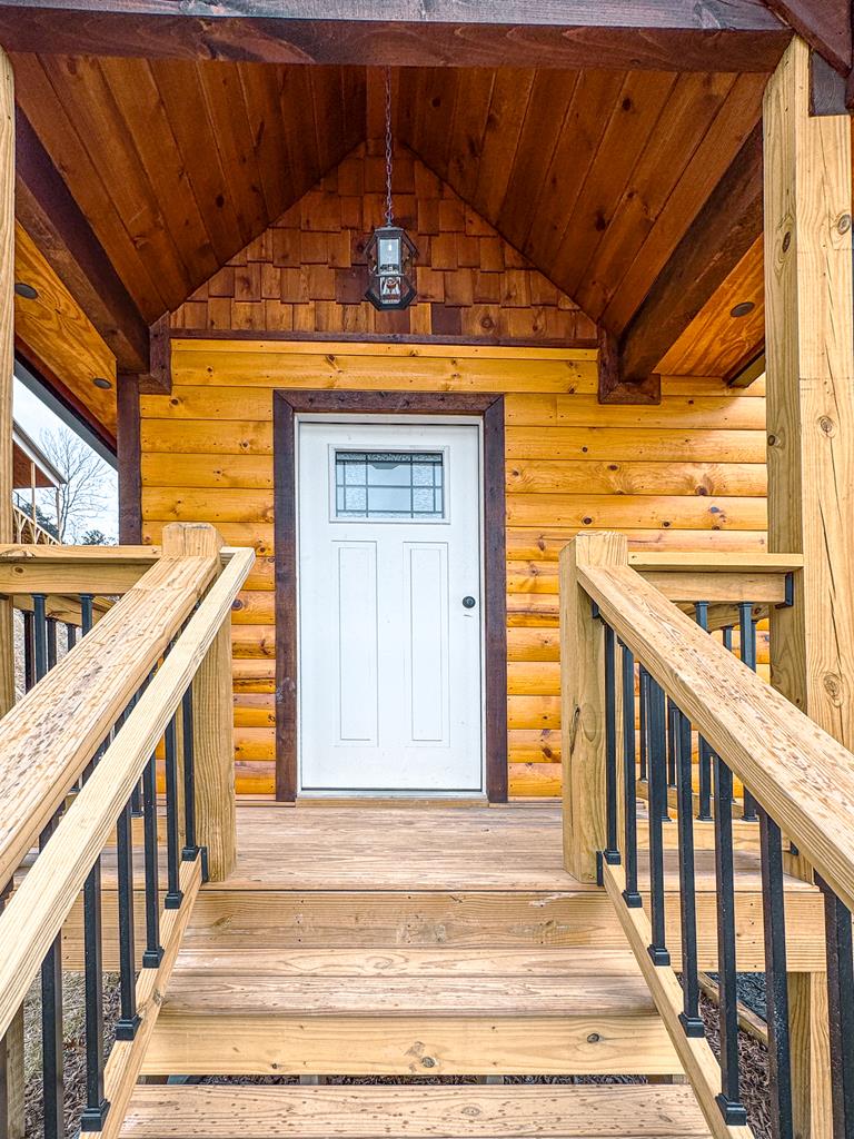 106 Mistletoe Ridge Murphy, NC 28906 - Photo 3 of 41