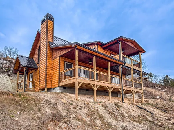 $389,000 | 106 Mistletoe Ridge, Murphy, NC 28906