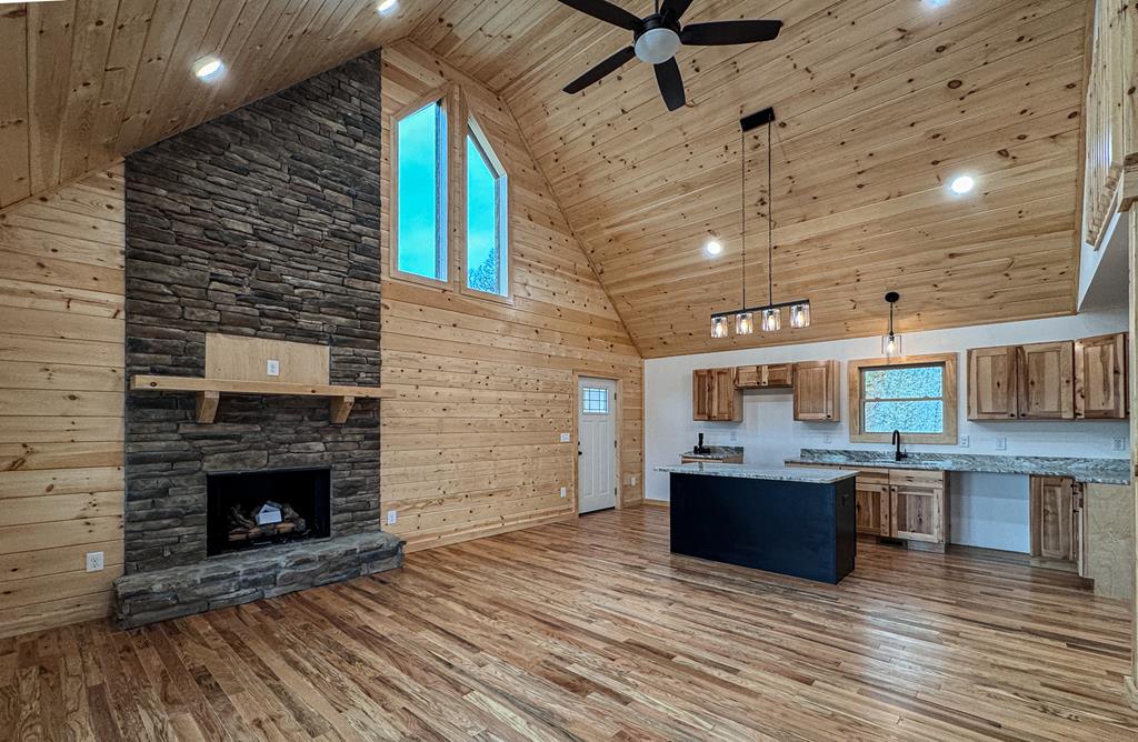 106 Mistletoe Ridge Murphy, NC 28906 - Photo 9 of 41