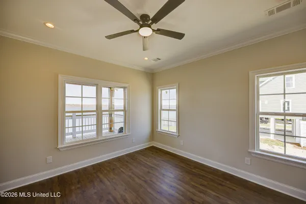 $399,000 | 2412 Eagle Lake Shore Road, Vicksburg, MS 39183