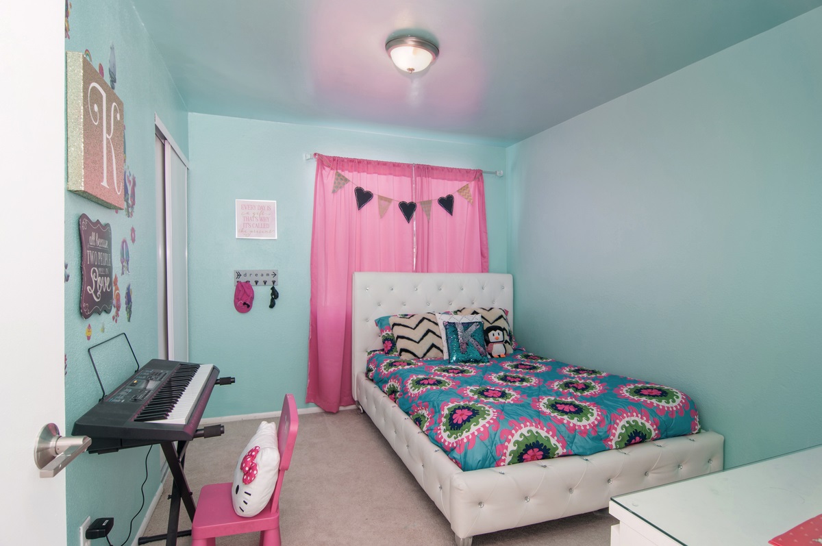 442 Felicita Avenue Spring Valley, CA 91977 - Photo 9 of 12 Bedroom 3