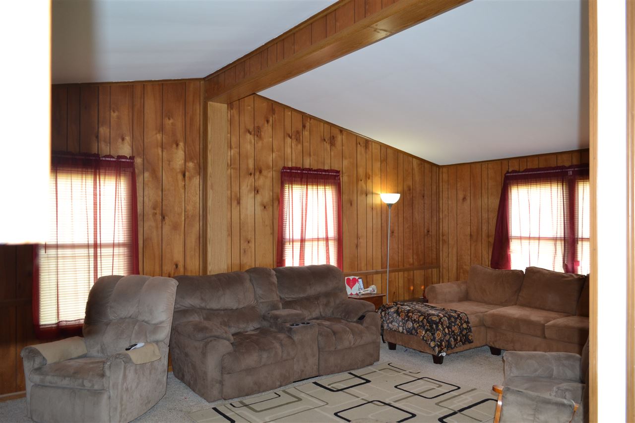 1113 Comertown Road Shenandoah, VA 22849 - Photo 4 of 24 Gallery Image 4