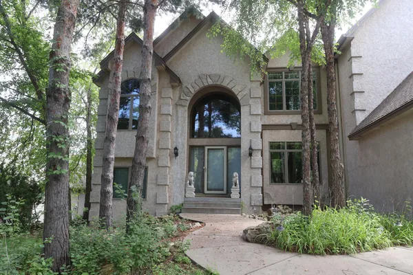 $850,000 | 12625 Sable Drive, Burnsville, MN 55337