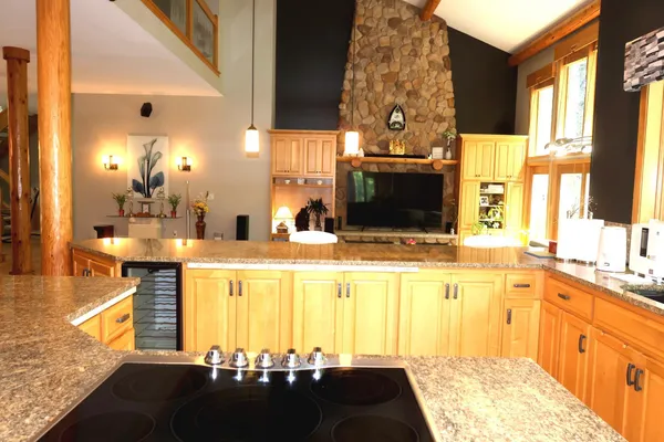 $850,000 | 12625 Sable Drive, Burnsville, MN 55337