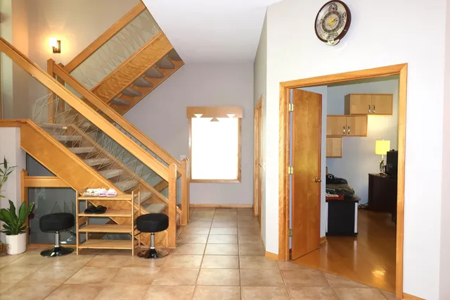 $850,000 | 12625 Sable Drive, Burnsville, MN 55337