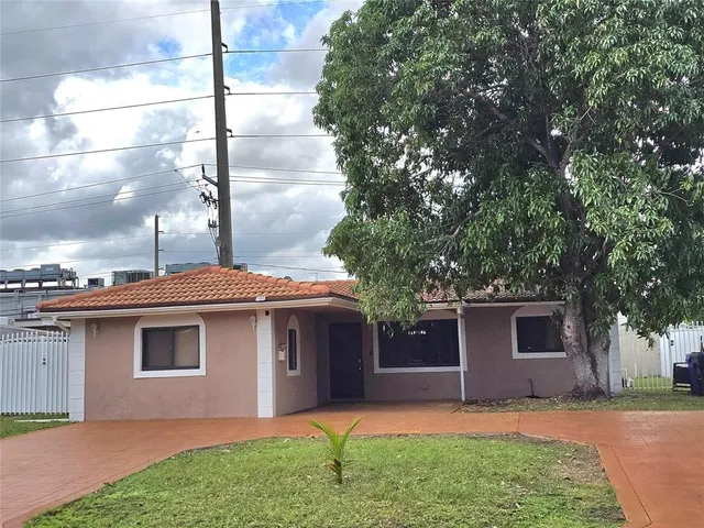 $540,000 | 2420 North 59th Terrace, Hollywood, FL 33021