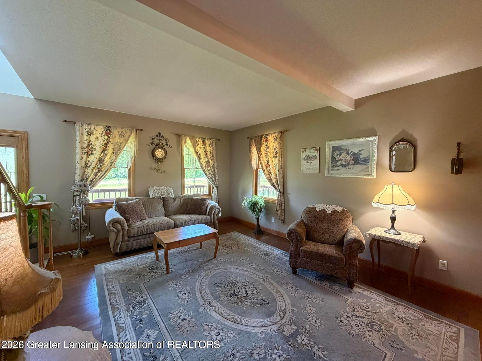 17120 Stuart Road Chesaning, MI 48616 - Photo 8 of 31 20260623141409692421000000-o