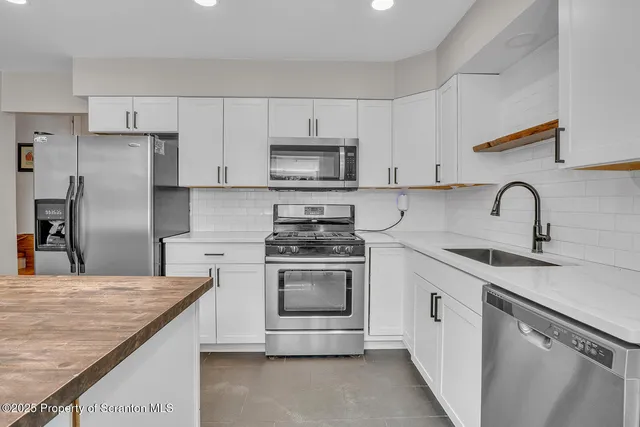 $399,500 | 40 Winola Avenue, Tunkhannock, PA 18657