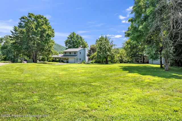 $399,500 | 40 Winola Avenue, Tunkhannock, PA 18657