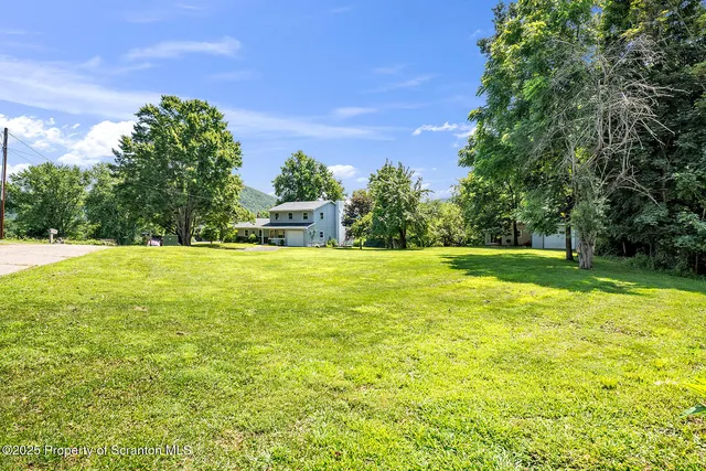 $399,500 | 40 Winola Avenue, Tunkhannock, PA 18657