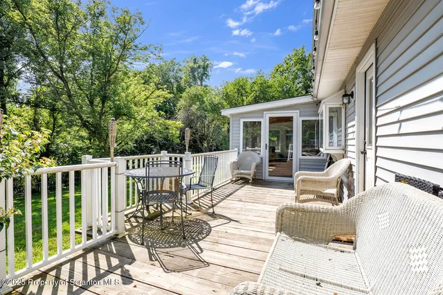 $399,500 | 40 Winola Avenue, Tunkhannock, PA 18657