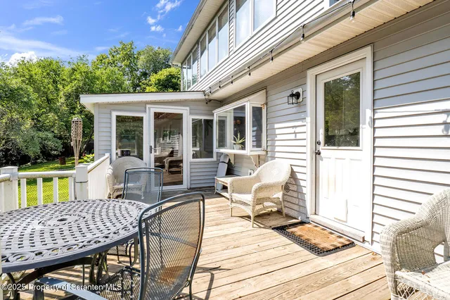 $399,500 | 40 Winola Avenue, Tunkhannock, PA 18657