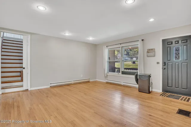 $399,500 | 40 Winola Avenue, Tunkhannock, PA 18657