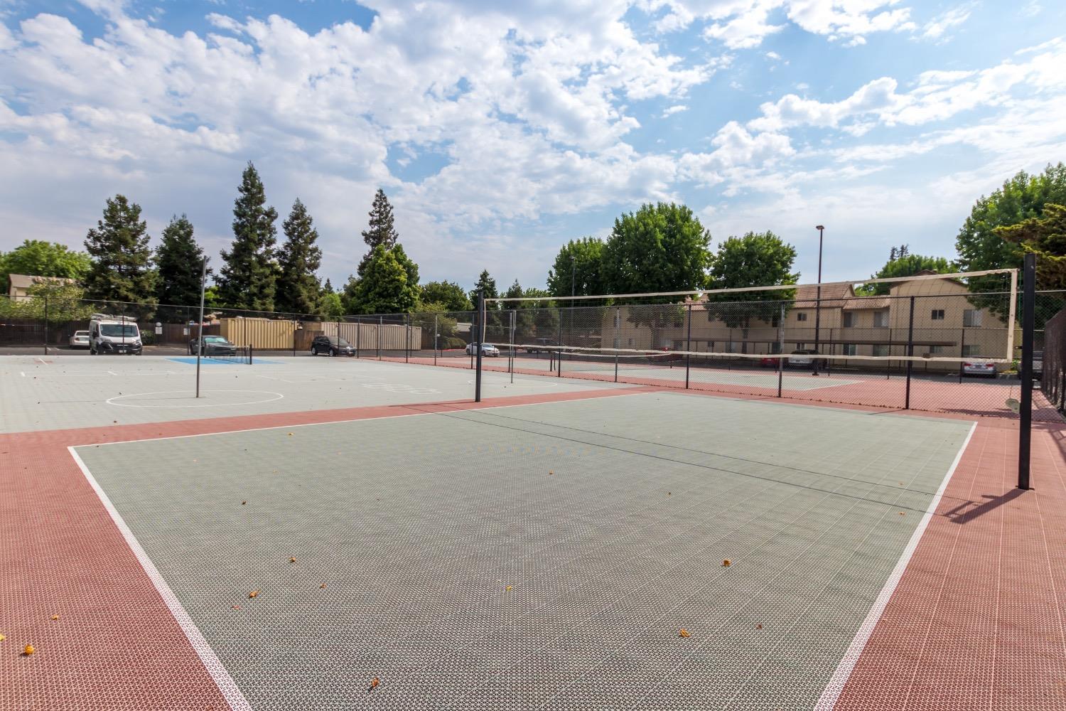 3700 Tully Road, Unit 57 Modesto, CA 95356 - Photo 33 of 34 a view of a terrace