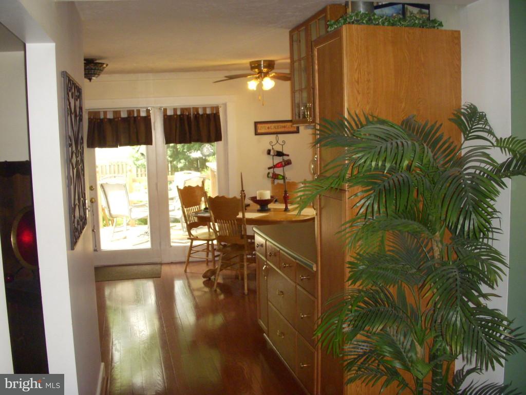 2051 Pennwick Road Lancaster, PA 17601 - Photo 8 of 15