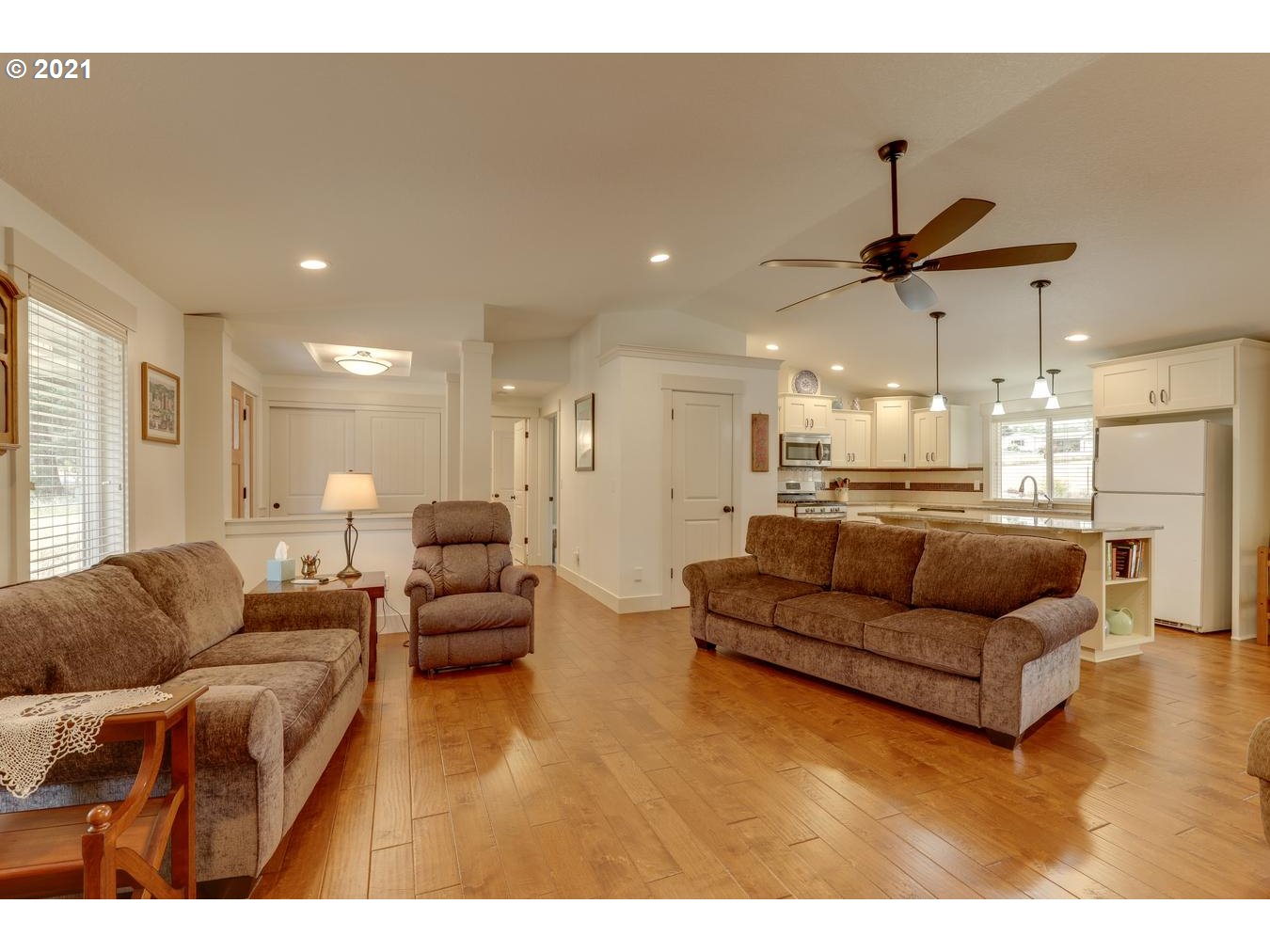 16660 South Beckman Road Oregon City, OR 97045 - Photo 4 of 31 Gallery Image 4