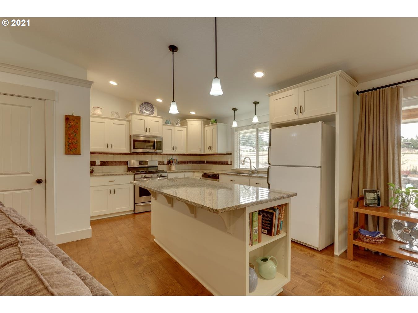 16660 South Beckman Road Oregon City, OR 97045 - Photo 5 of 31 Gallery Image 5