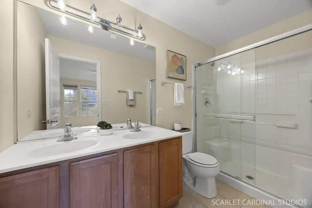 $275,000 | 2464 Emily Lane, Elgin, IL 60124