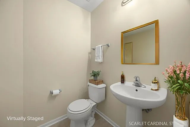 $275,000 | 2464 Emily Lane, Elgin, IL 60124