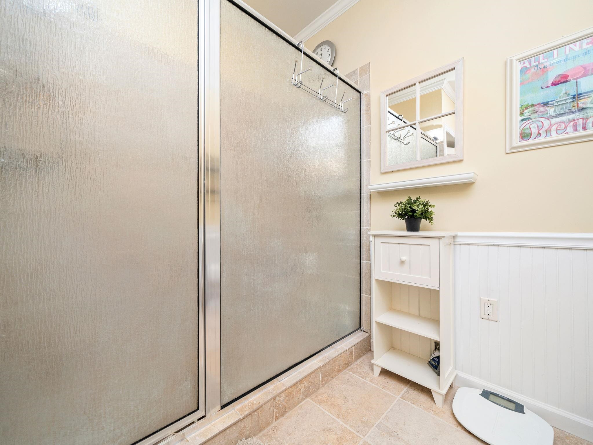 2608 Sawmill Road Raleigh, NC 27613 - Photo 17 of 29 Large Tiled Shower