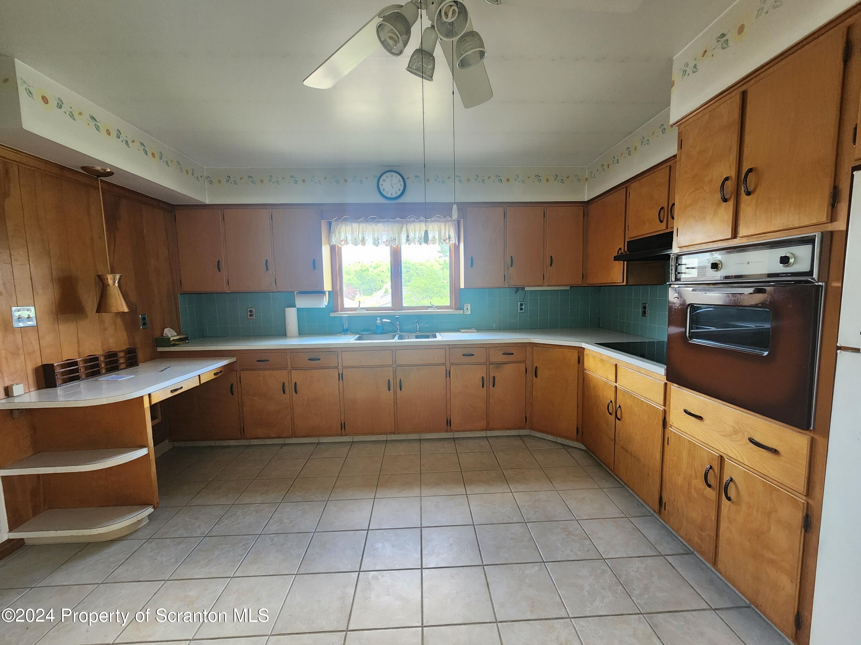 1767 Newton Ransom Boulevard Clarks Summit, PA 18411 - Photo 13 of 36 Gallery Image 13