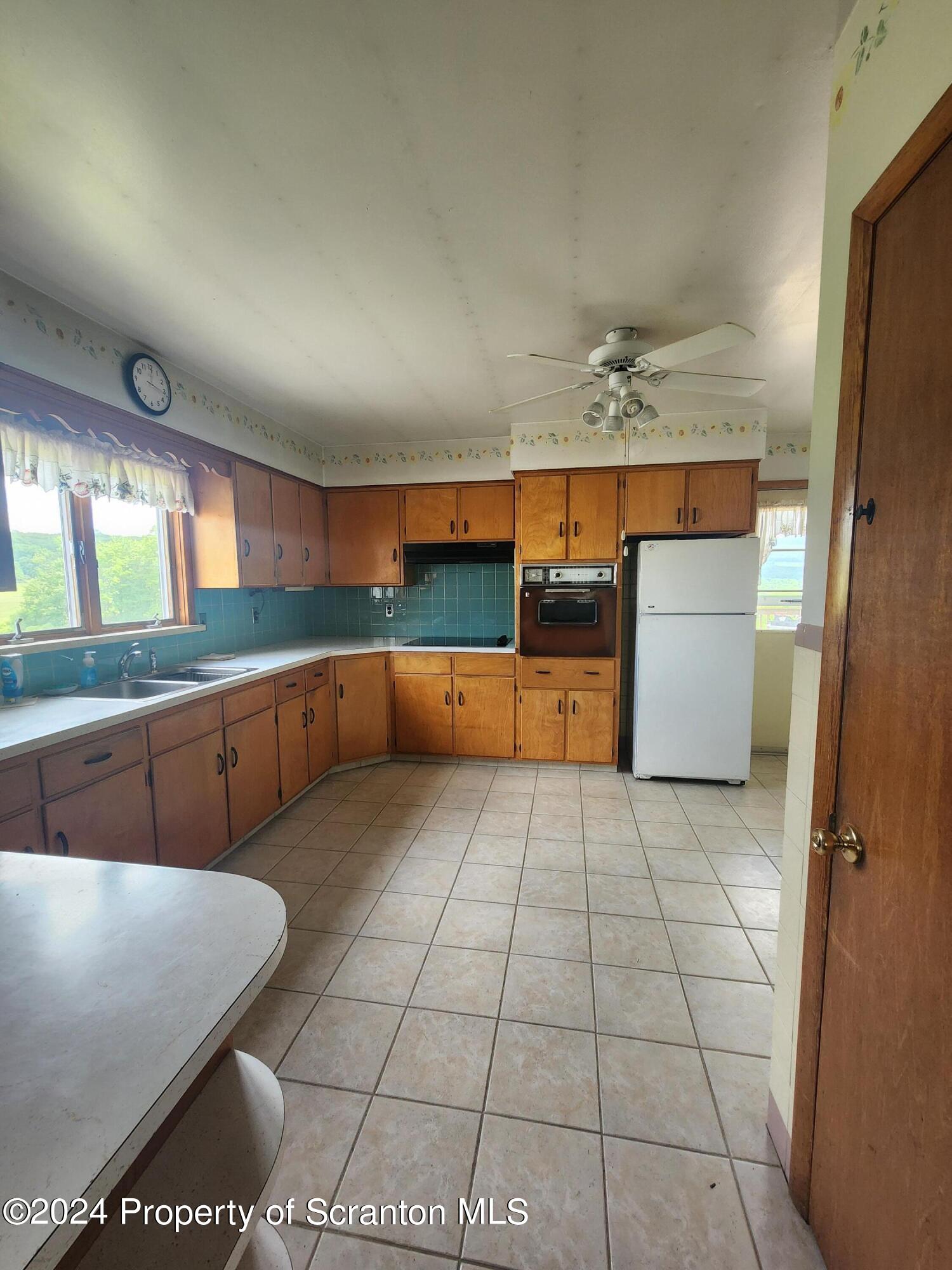 1767 Newton Ransom Boulevard Clarks Summit, PA 18411 - Photo 14 of 36 Gallery Image 14