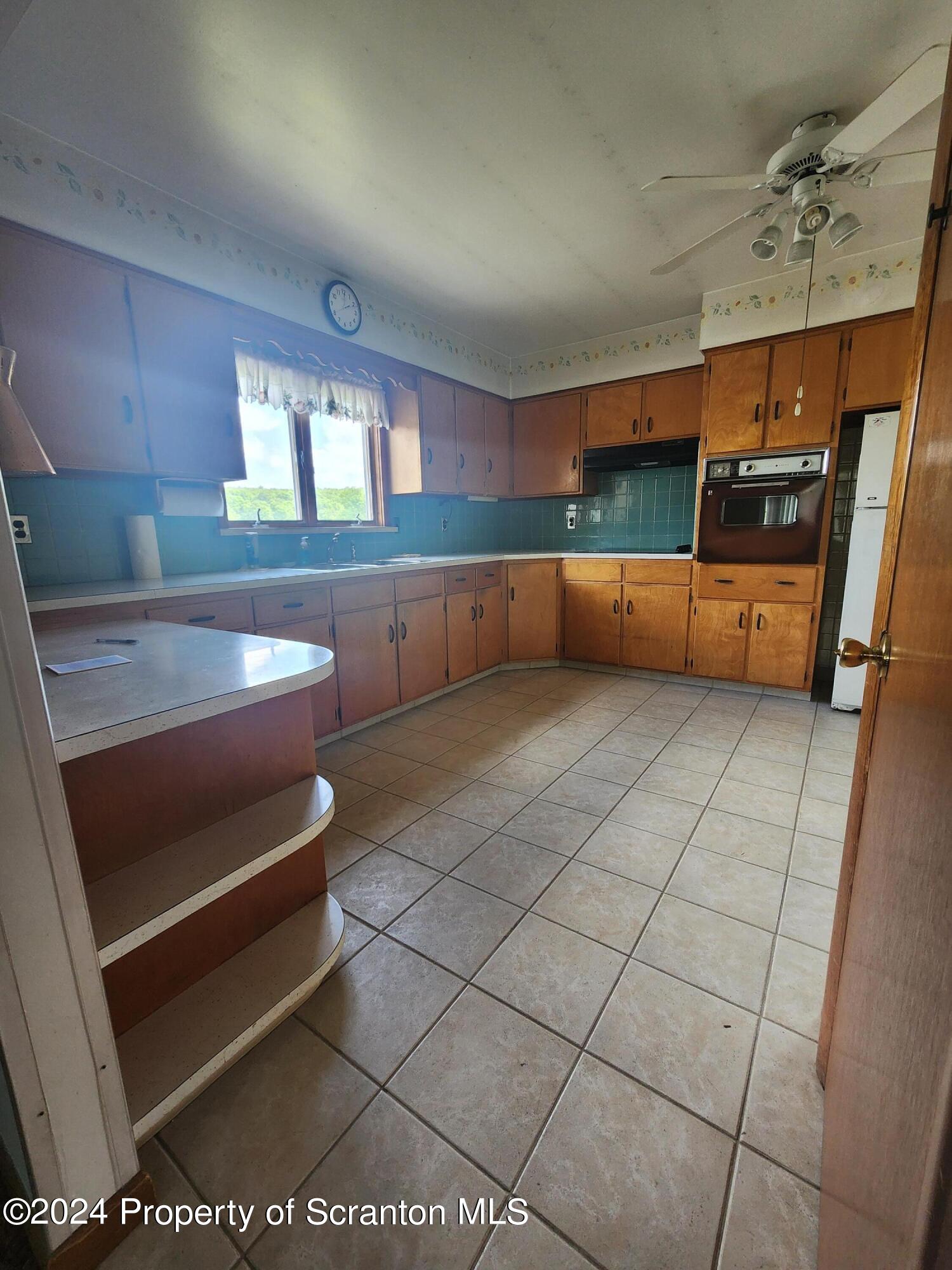 1767 Newton Ransom Boulevard Clarks Summit, PA 18411 - Photo 16 of 36 Gallery Image 16