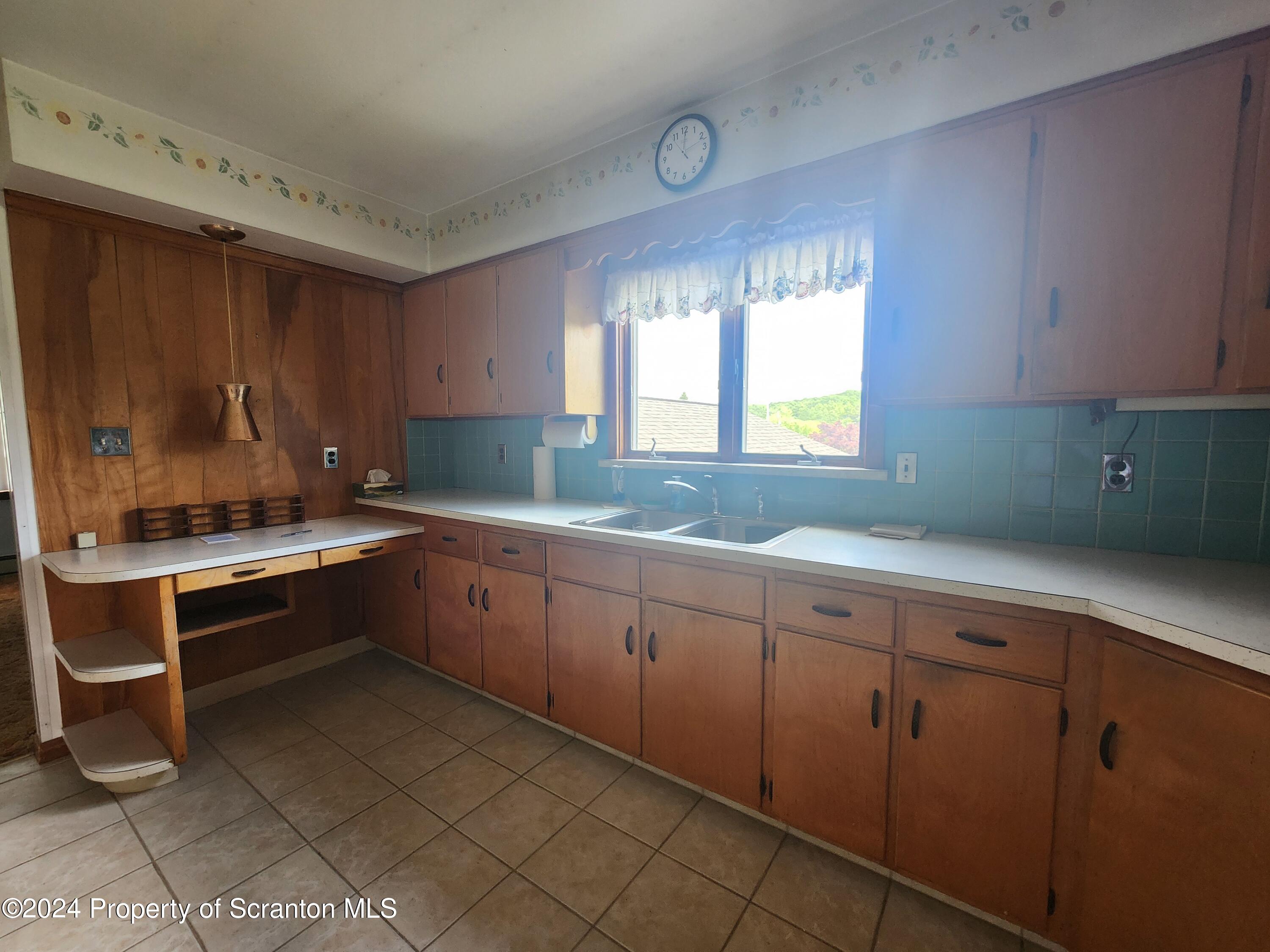 1767 Newton Ransom Boulevard Clarks Summit, PA 18411 - Photo 17 of 36 Gallery Image 17