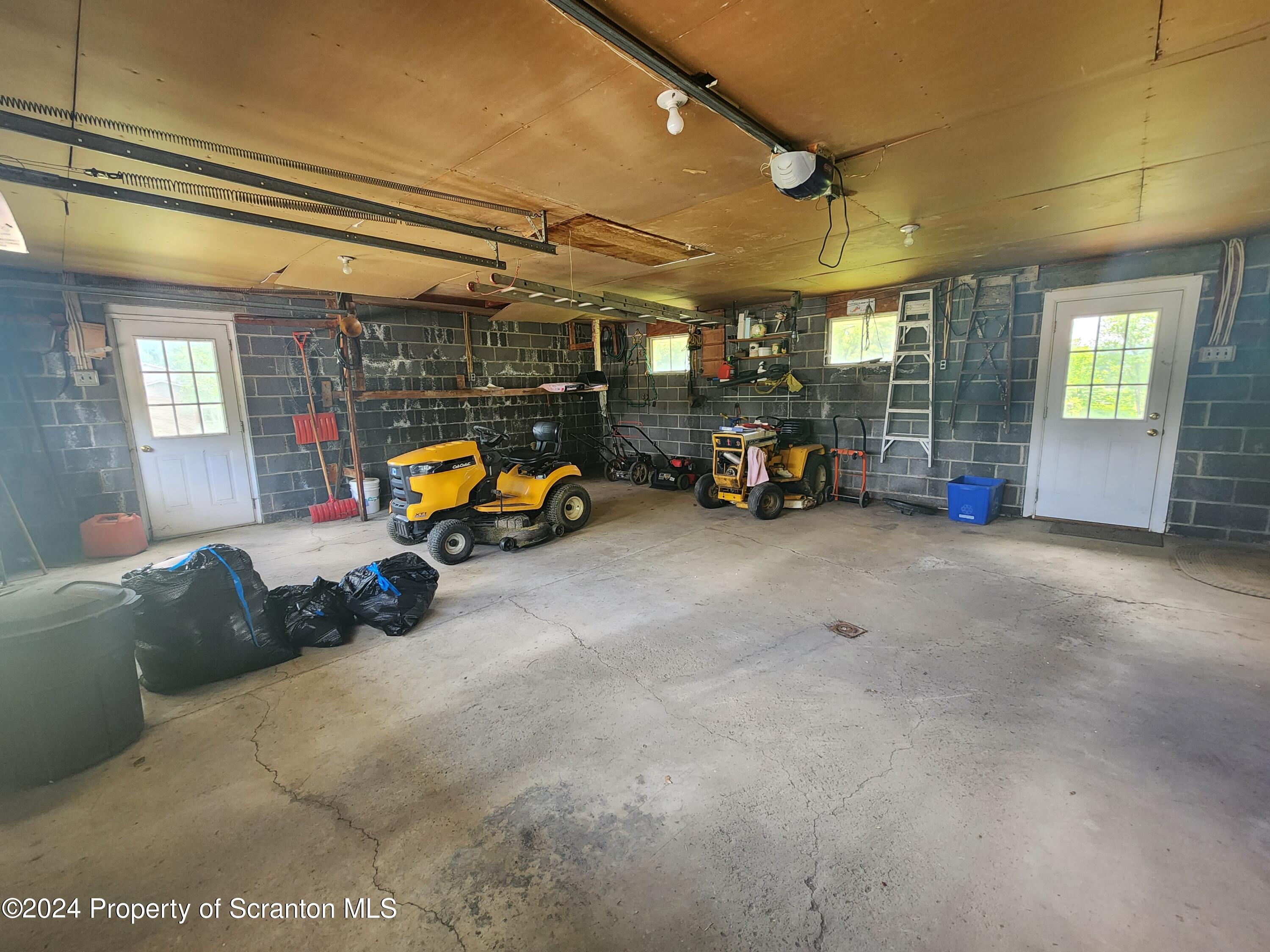 1767 Newton Ransom Boulevard Clarks Summit, PA 18411 - Photo 29 of 36 Gallery Image 29