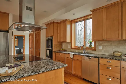 $1,395,000 | 592 Swartekill Road, New Paltz, NY 12561