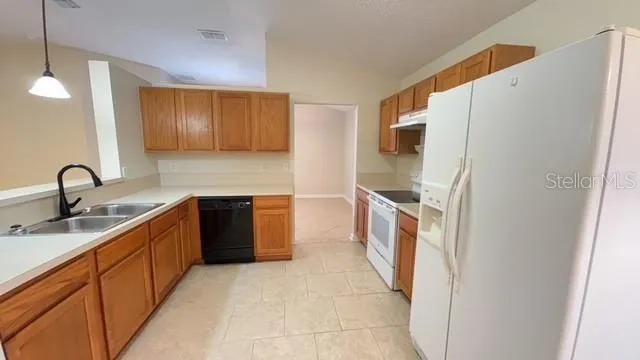 $1,950 | 13 Sleepy Hollow Trail, Palm Coast, FL 32164