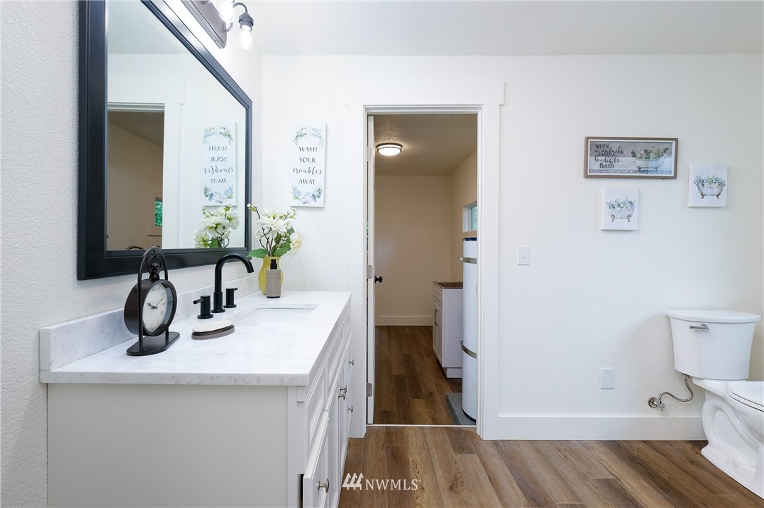 4228 Sunnyslope Road Southwest Port Orchard, WA 98367 - Photo 19 of 36 Gallery Image 19
