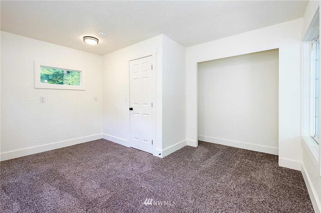 4228 Sunnyslope Road Southwest Port Orchard, WA 98367 - Photo 26 of 36 Gallery Image 26