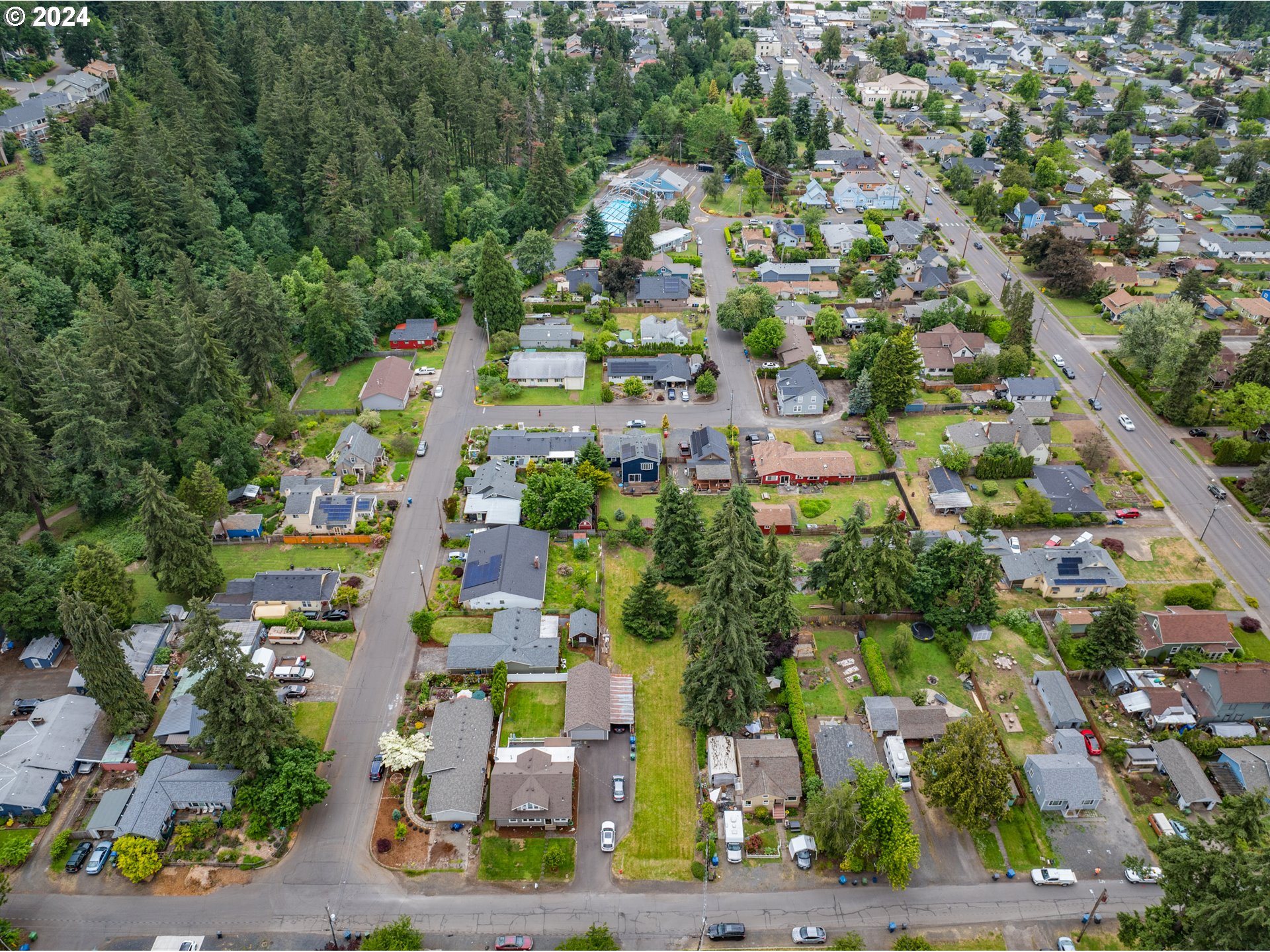 Cowing Silverton, OR 97381 - Photo 7 of 27 an aerial view of a city