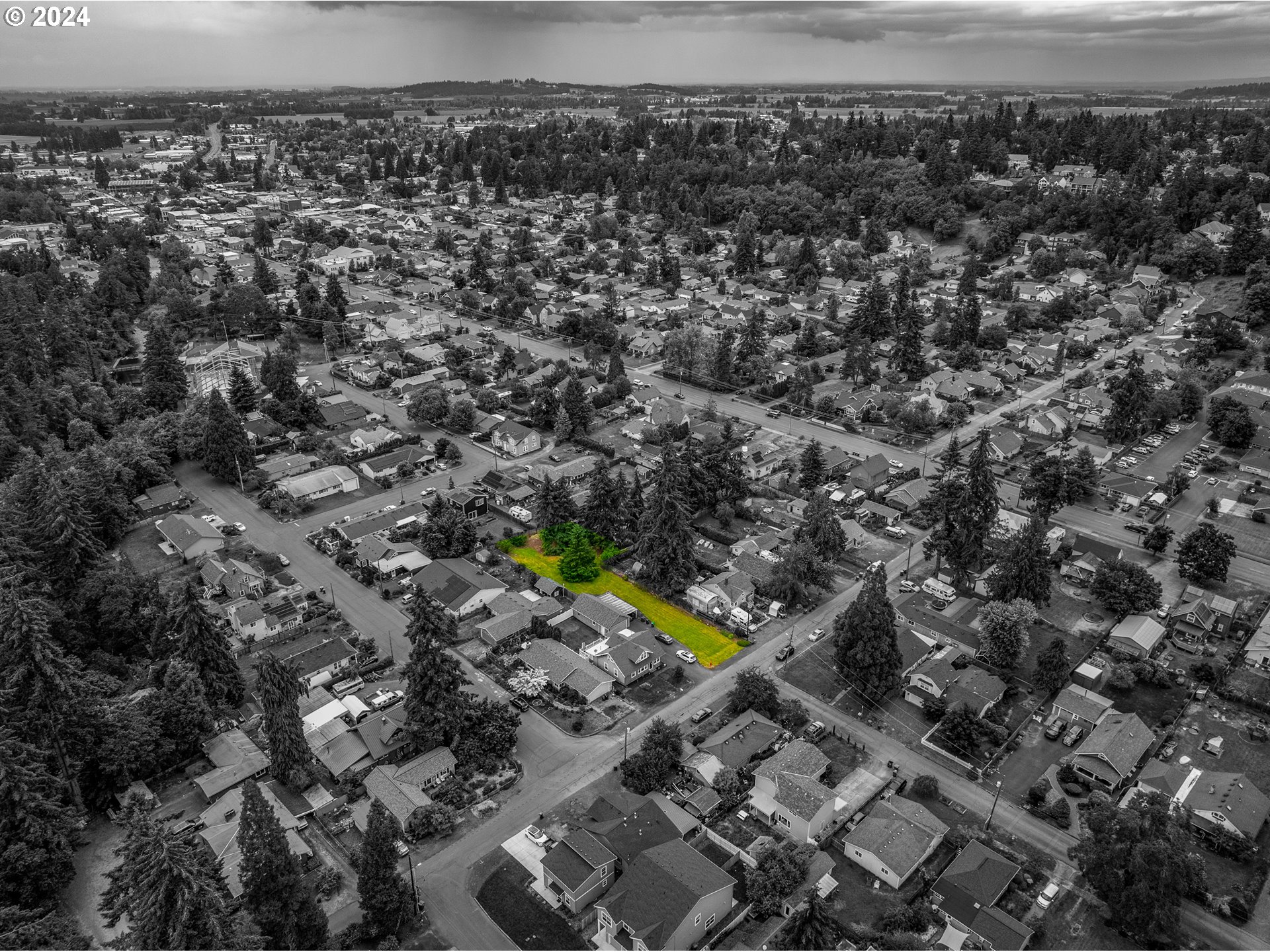 Cowing Silverton, OR 97381 - Photo 10 of 27 an aerial view of multiple house
