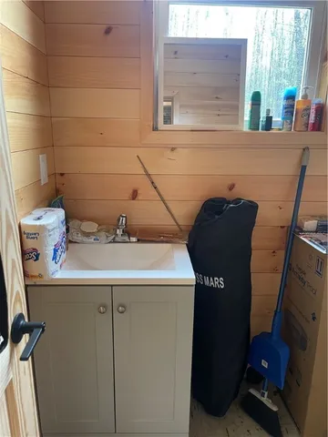 $185,000 | 100 Buchanan Road, Sanford, NY 13865