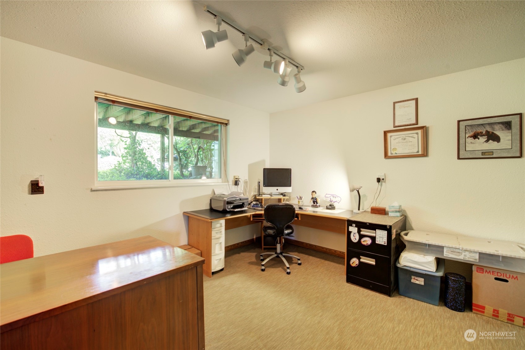 432 Olympic Avenue Edmonds, WA 98020 - Photo 26 of 34 a view of a workspace with furniture and a window